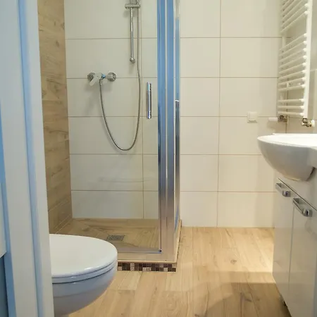 Bedroom Krzywoustego 14 *